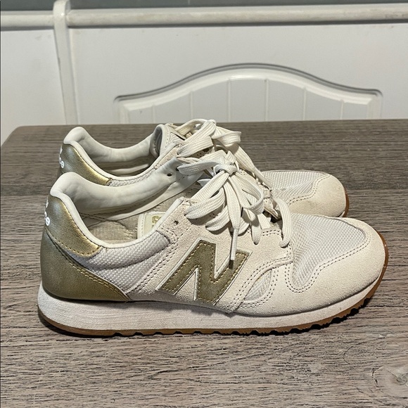 New Balance Shoes - JCrew New Balance Sneakers Cream Gold Size 6